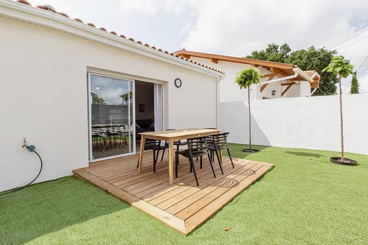 Gîte pour 5 personnes, avec jardin et terrasse à Saint-Vincent-de-Tyrosse - 3