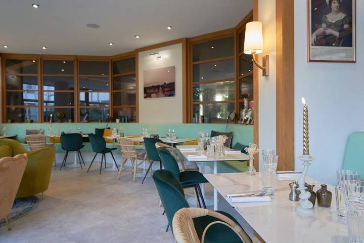 Hôtel pour 2 personnes, avec terrasse à Saclay - 4