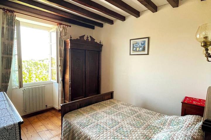 Location de vacances pour 11 personnes, avec jardin, animaux acceptés à Bardos - 4