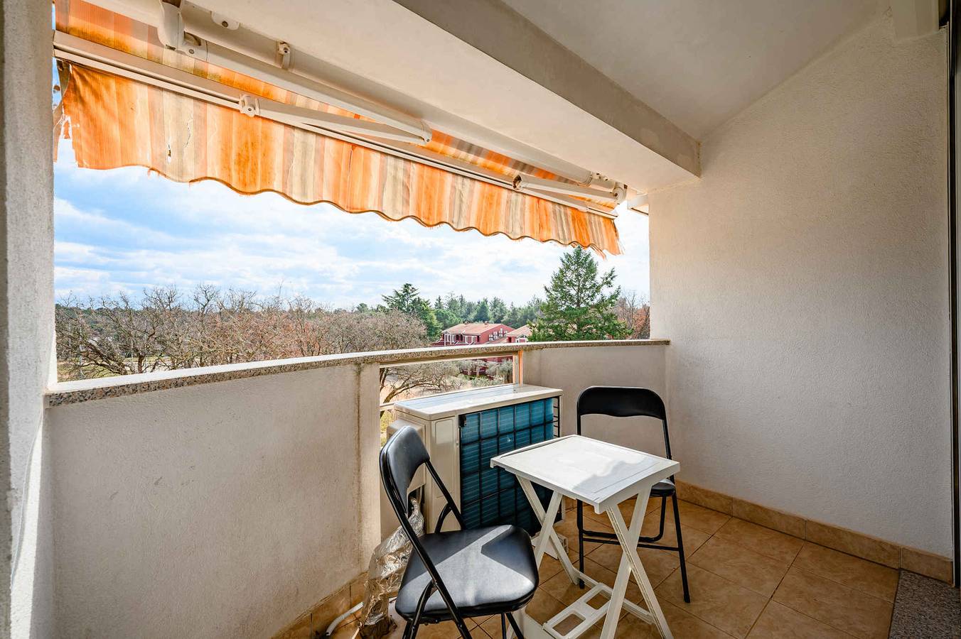 Cijeli apartman za odmor, Holiday apartment mit Klimaanlage und Balkon  in Umag, Umag Region