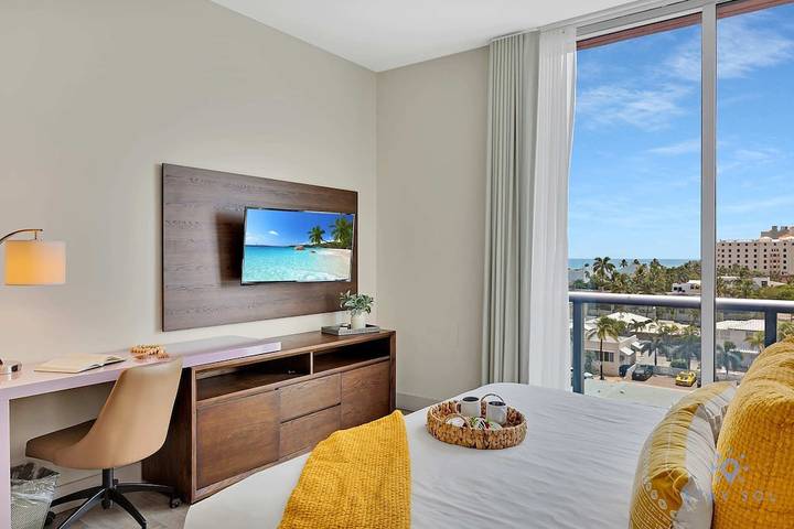 Vacation rental for 2 people, with hot tub and pool, with pets in Hollywood (FL)