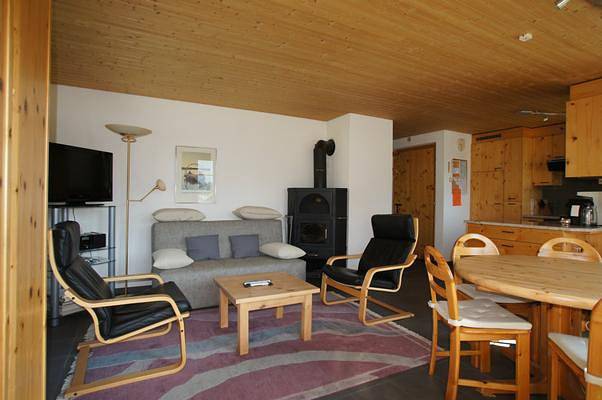 Ganze Ferienwohnung, Ferienwohnung Plazzöl Wiesendanger - Ferienwohnung für 2-4 Personen in Ftan, Unterengadin