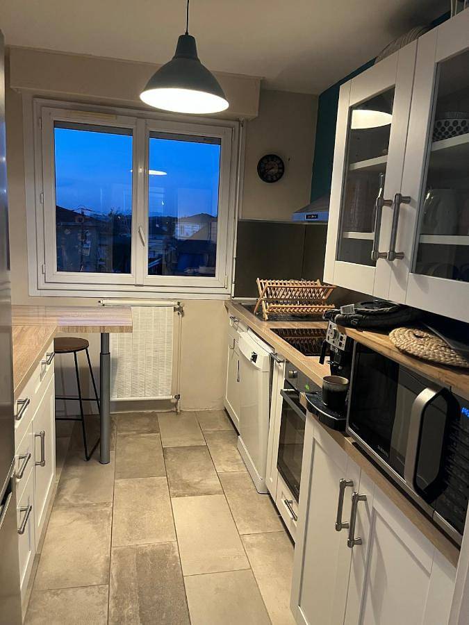 Gîte pour 4 personnes, avec balcon à Billère - 4