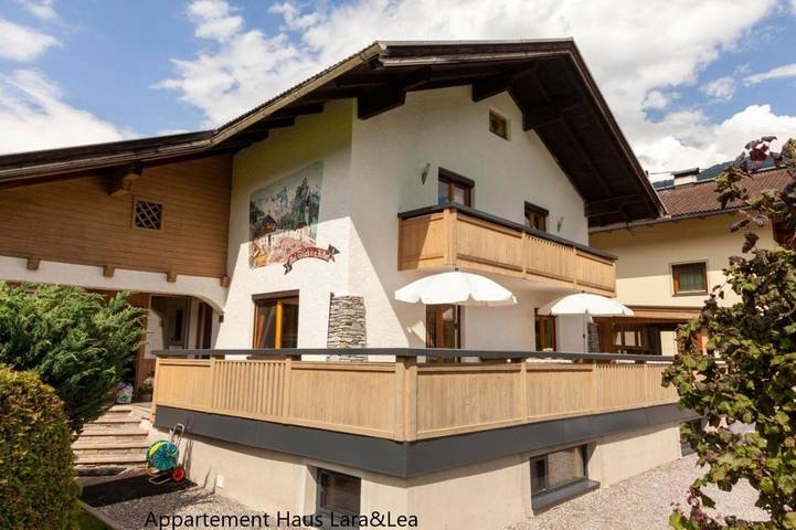 Ferienwohnung für 5 Personen, mit Terrasse und Garten sowie Ausblick in Zell am Ziller