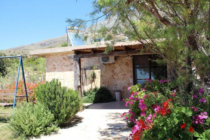 Ferienhaus für 5 Personen, mit Terrasse und Garten sowie Ausblick in Rethymno und Umgebung