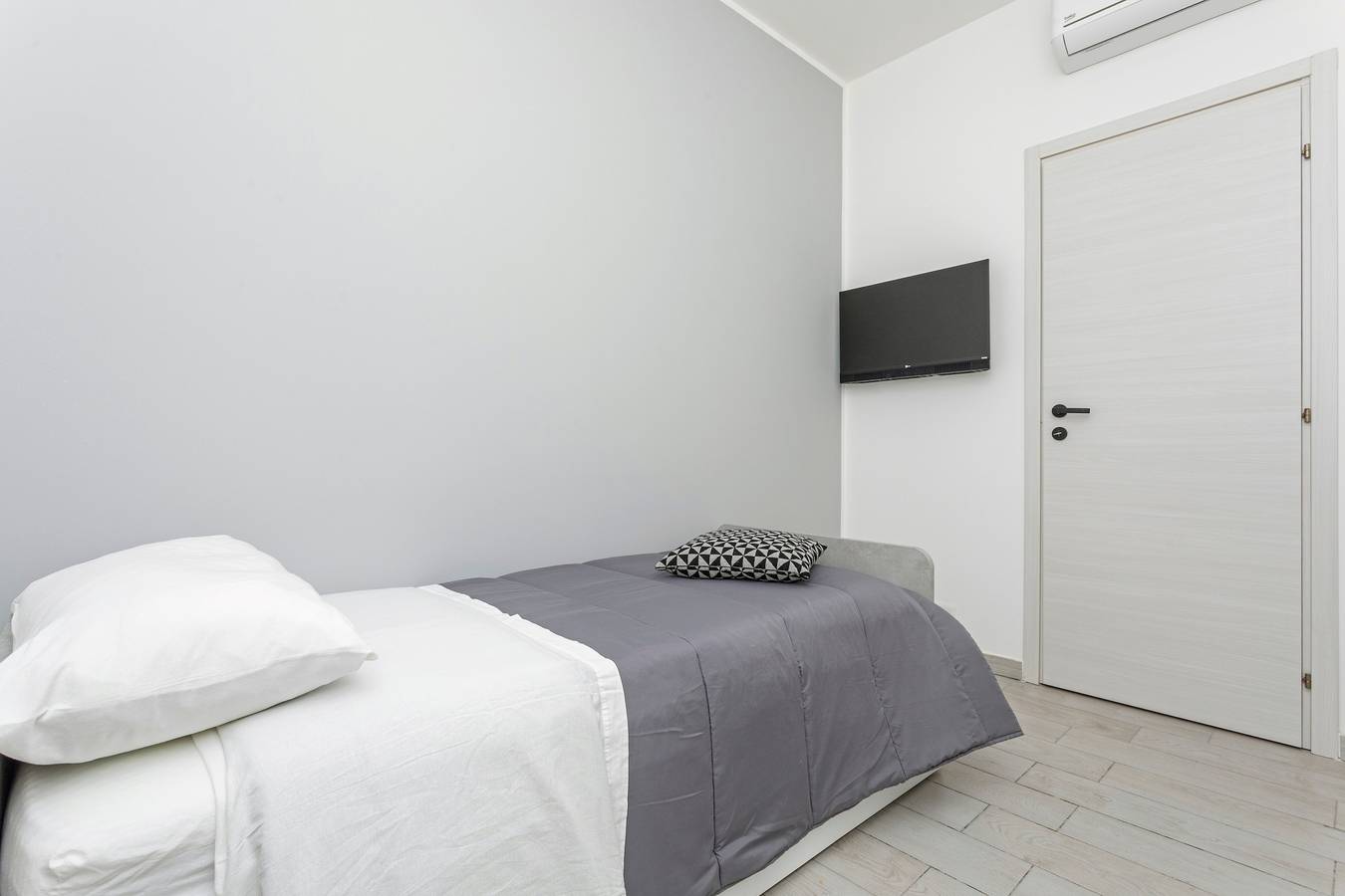 Pm House - Double Room in Misterbianco in Misterbianco, Catania Province