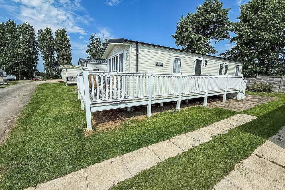 Static Caravan for 8 People in Hunstanton, Norfolk