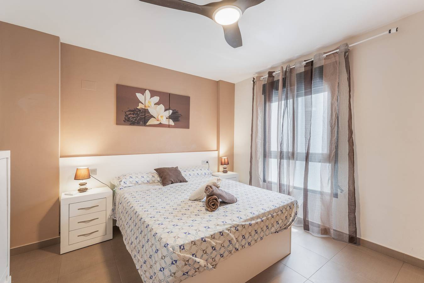 Appartement entier, Appartement « Edimar » avec balcon et climatisation in Benidorm, Costa Blanca