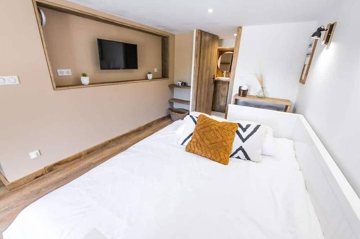 Gîte pour 2 personnes, avec sauna à Montmin - 3