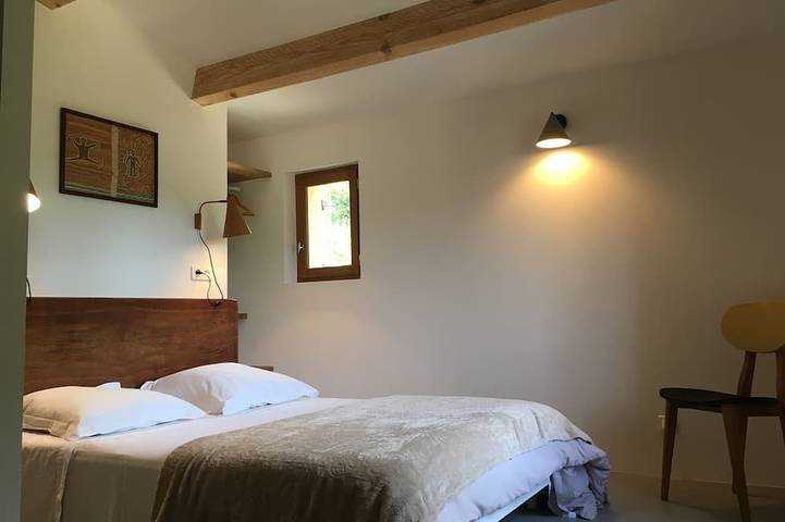 Location de vacances pour 5 personnes, avec jardin et terrasse à Saint-Martin-de-Castillon - 3