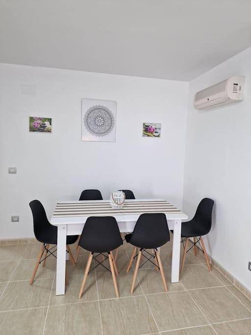 Gîte pour 4 personnes, avec piscine et terrasse, animaux acceptés à Torreblanca - 4