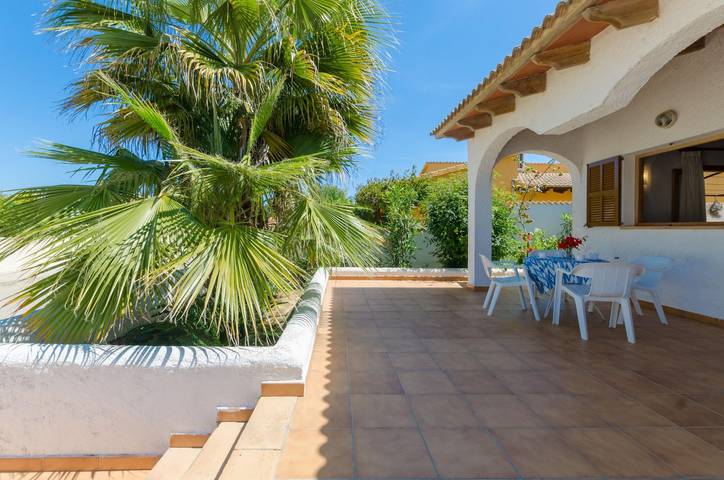 Finca für 6 Personen, mit Terrasse in Son Serra de Marina - 2