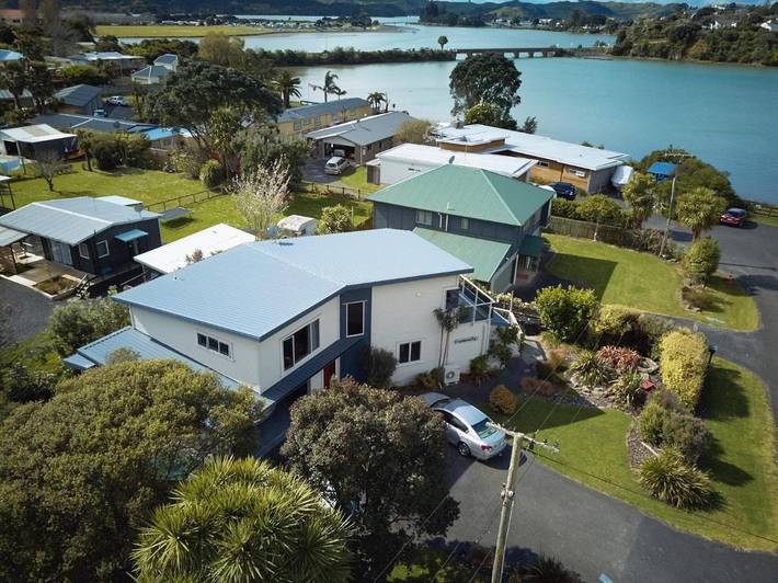 Gîte pour 3 personnes, avec vue et jardin à Raglan - 4