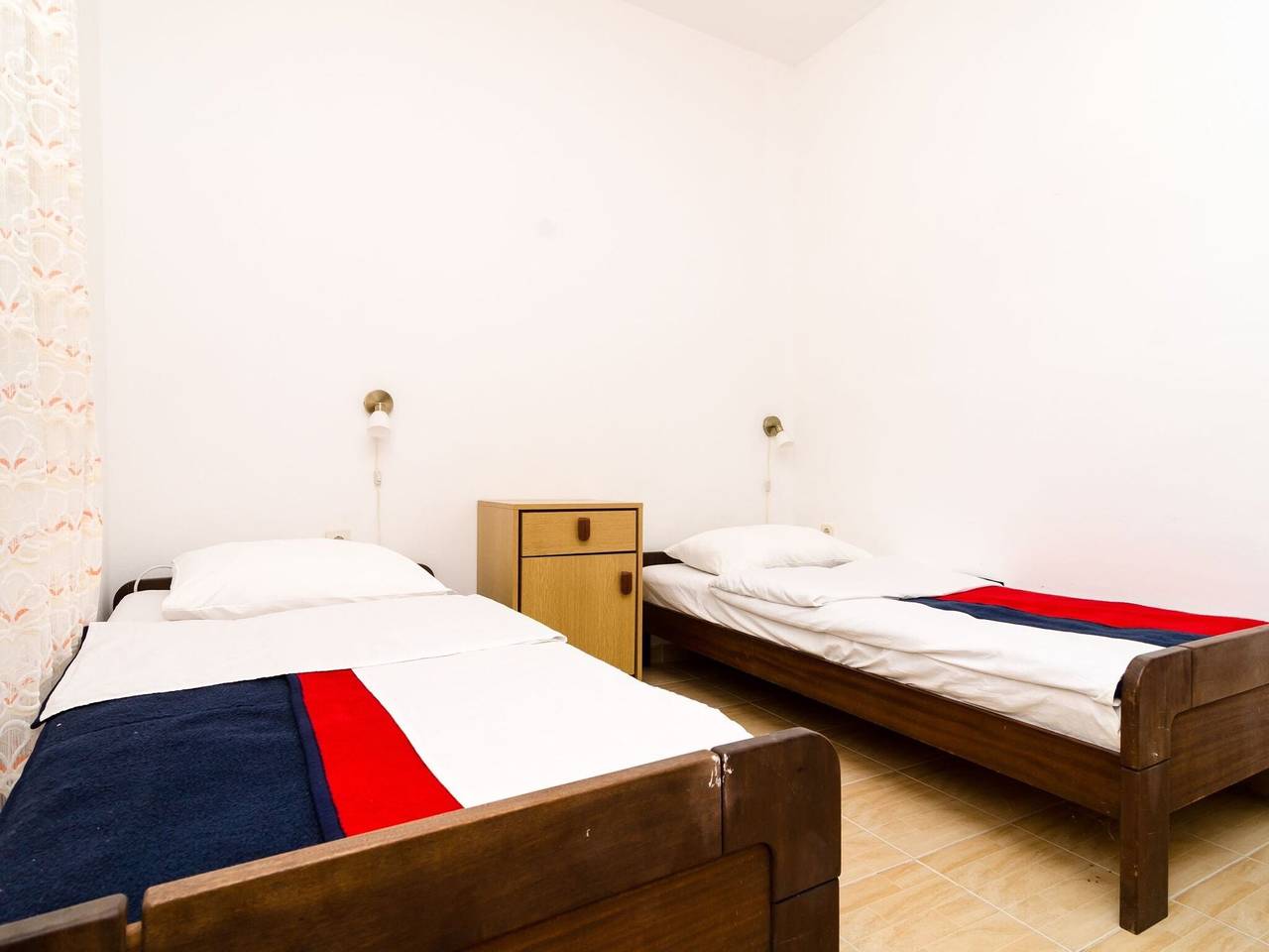 Ganze Wohnung, Guest House Kiko - Budget Twin Room -  No.1 in Pomena, Mljet