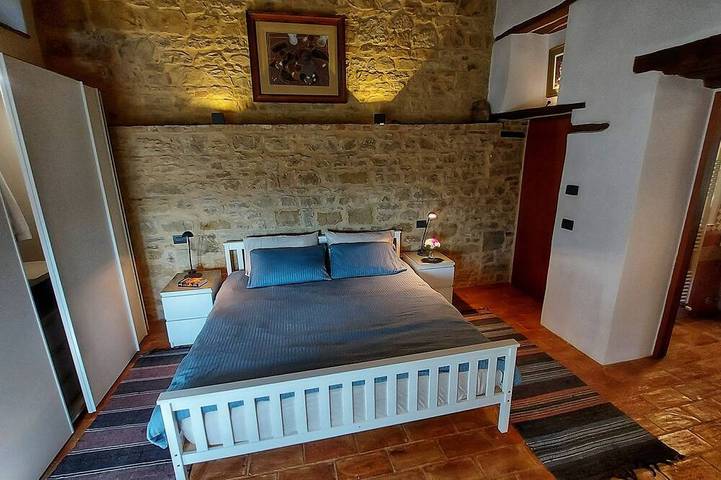Ferienhaus für 6 Personen, mit Terrasse und Garten sowie Pool in Penna San Giovanni - 3