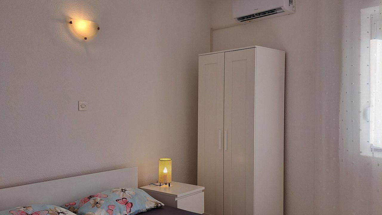 Ganze Ferienwohnung, Ferienwohnung für 5 Personen (40 m²) in Igrane in Igrane, Makarska Riviera