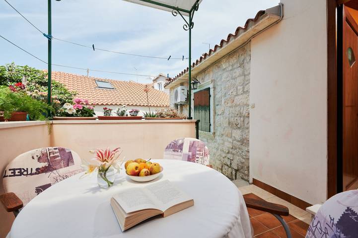 Apartment and Room Ivica in Trogir, Split-Dalmatia