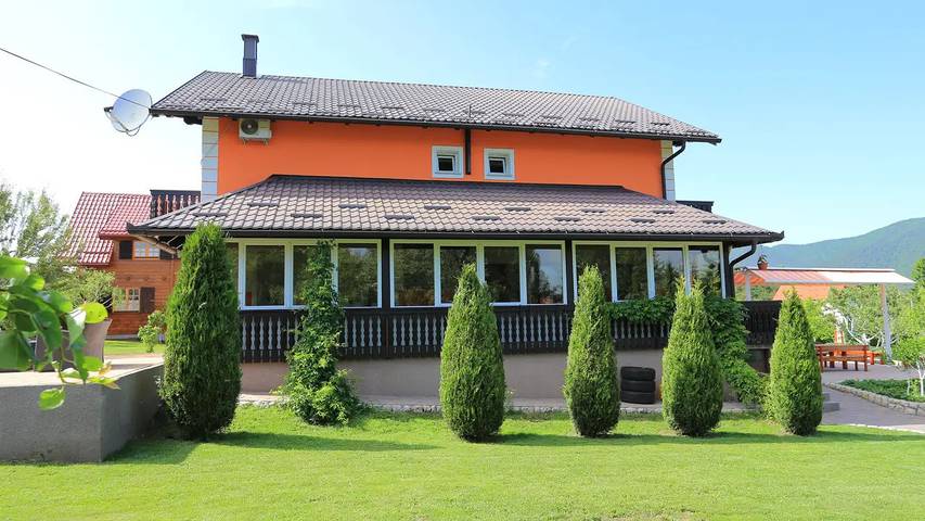 Chambre pour 4 personnes, animaux acceptés - 1