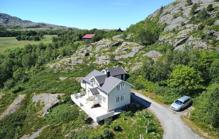 Ferienhaus für 5 Personen mit Garten in Sømna