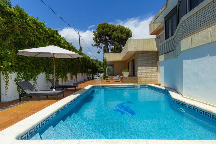 Casa rural para 10 personas, con jardín y terraza en Cambrils - 3