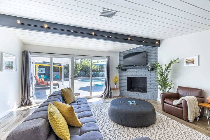 Villa pour 16 personnes, avec jardin ainsi que piscine et balcon, animaux acceptés à Los Angeles - 4