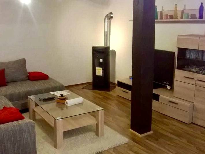 Ganze Wohnung, Ferienhaus Am Ankerturm - Ferienhaus am Ankerturm, mit 80 qm, 3 Schlafzimmer, 2 Badezimmer, für max. 4 Personen in Lauterbach, Vogelsberg Region