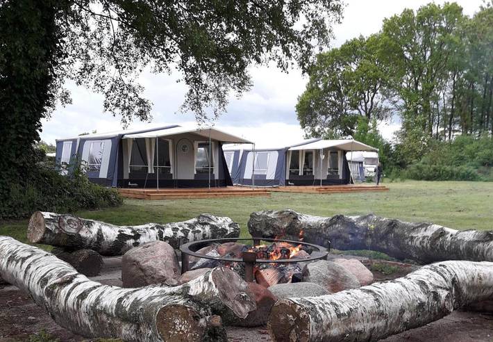 Camping pour 2 personnes, avec terrasse ainsi que jardin et piscine au Danemark - 3