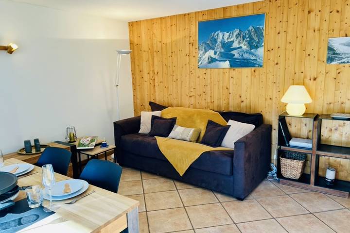 Gîte pour 6 personnes, avec balcon dans Office De Tourisme De Chamonix - 2