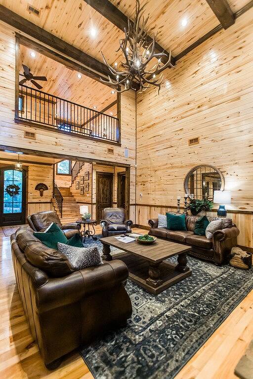 Neu! Geräumig! \"Nennen Sie es ein Tag\" Luxus-Kabine in Broken Bow; Beavers Bend in Broken Bow, Broken Bow Lake