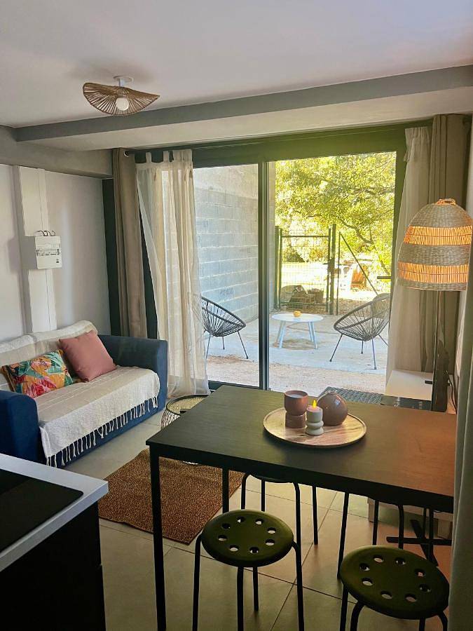 Appartement de vacances pour 4 personnes, avec jardin et terrasse