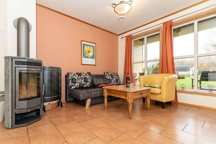 Ferienwohnung für 2 Personen, mit Whirlpool und Terrasse sowie Garten und Sauna in Wittenbeck