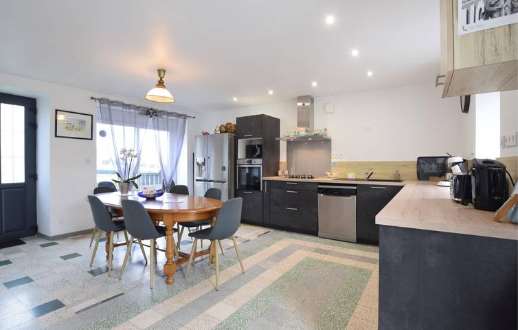 Location de vacances pour 8 personnes, avec jacuzzi ainsi que terrasse et jardin, animaux acceptés à Saint-Marcouf - 4