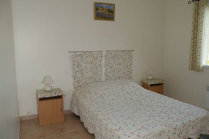 Gîte pour 5 personnes, avec terrasse et jardin à Baudinard-sur-Verdon - 3