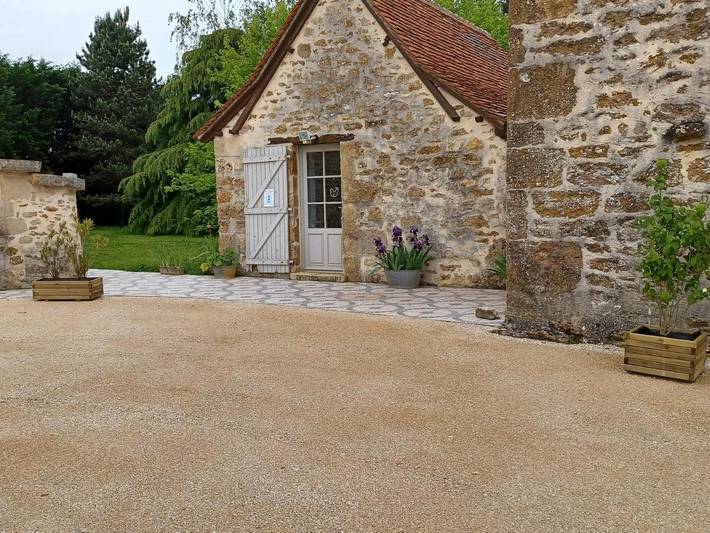 Maison d’hôte pour 6 personnes, avec vue et jardin ainsi que bassin pour enfant et piscine dans l' Aveyron - 2