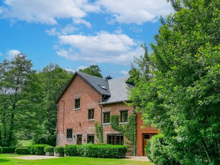 Maison de vacances pour 12 personnes, avec Terrasse et Jardin à Marche-en-Famenne