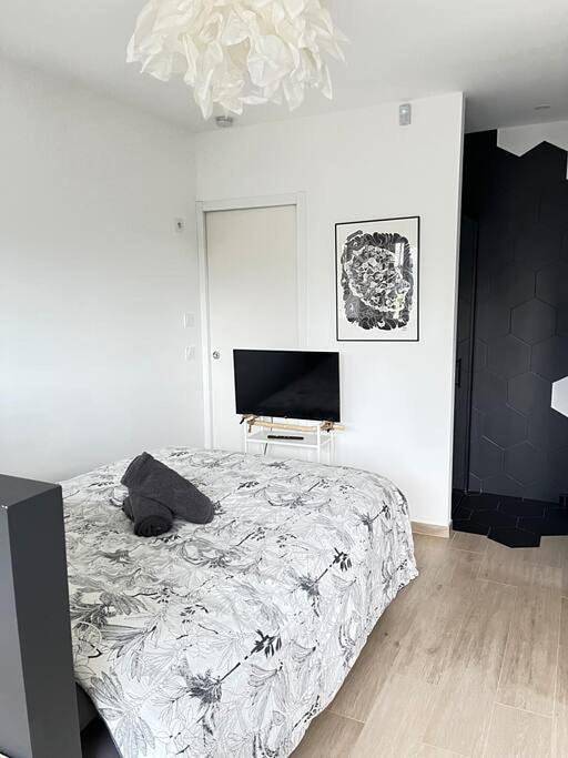 Gîte pour 2 personnes, avec jardin et terrasse dans Allianz Riviera - 2