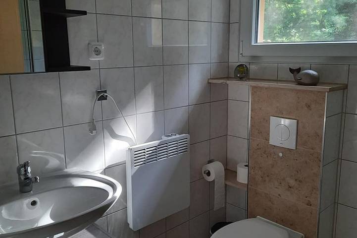 Ferienhaus für 2 Personen, mit Terrasse und Garten in Neuruppin - 3