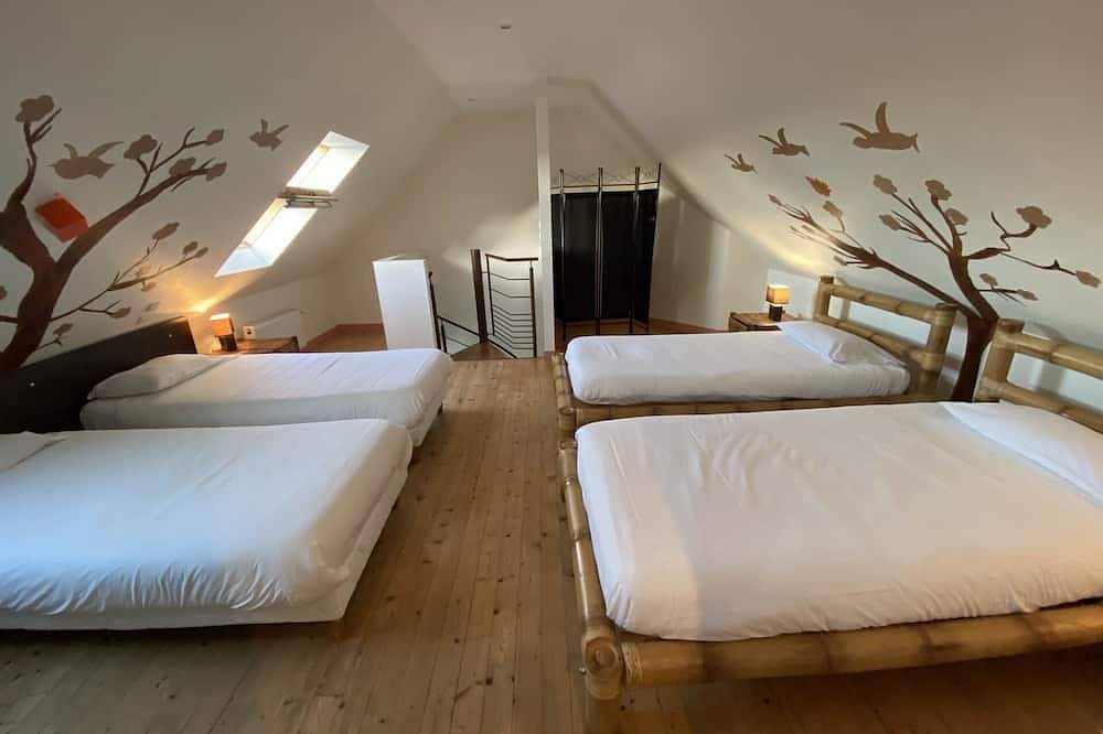 Gîte Fameuse Familial Pmr 6 personnes in Plouarzel, Région de Brest