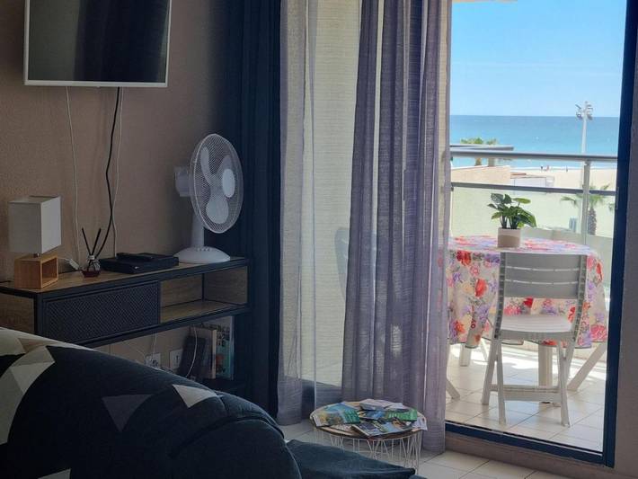 Gîte pour 4 personnes, avec balcon et vue dans Casino Du Canet En Rousillon - 3