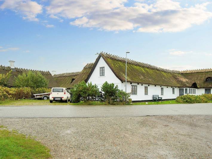 Ferienwohnung für 2 Personen, mit Terrasse und Garten in Gilleleje