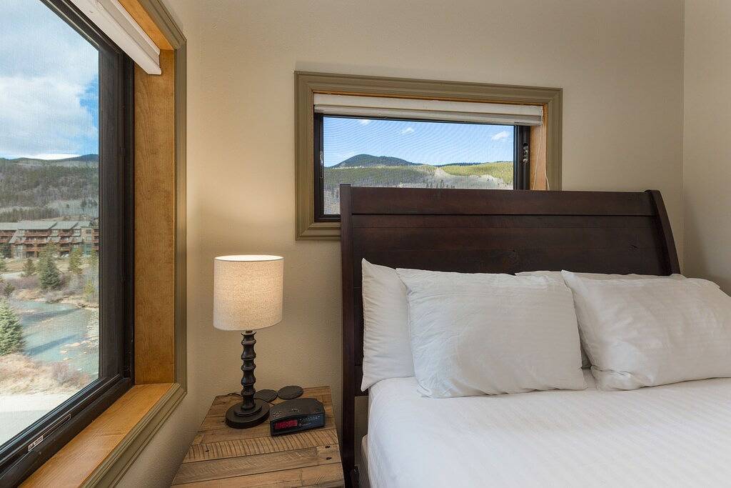 Ganze Wohnung, Aktualisiert Condo, wenige Schritte vom Aufzug, Blick auf die Berge, Schlafmöglichkeiten für 7 in Arapahoe Basin