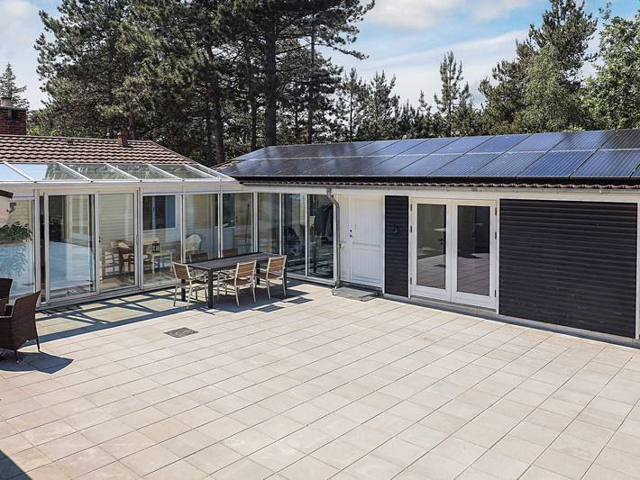 Ferienhaus für 16 Personen, mit Terrasse und Pool sowie Sauna auf Langeland - 2