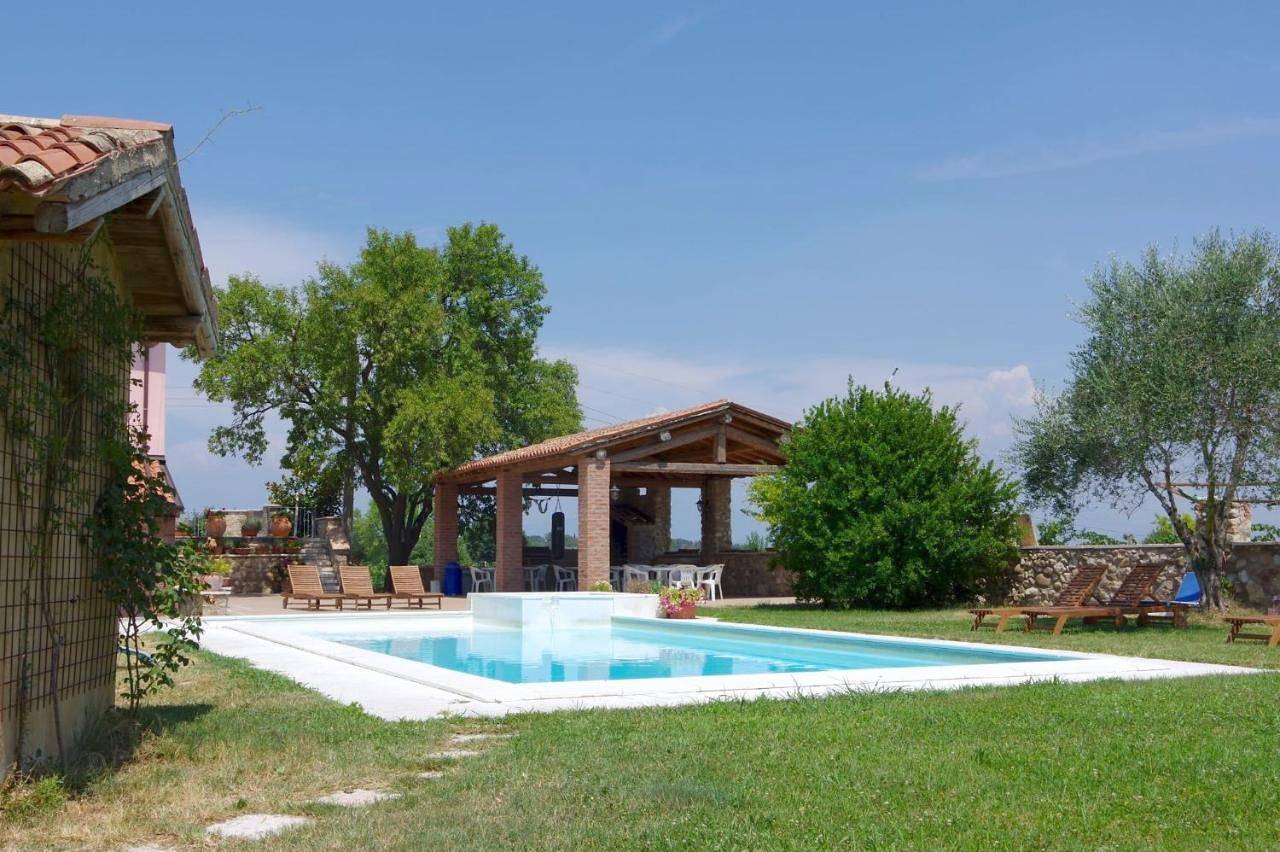 Monolocale intero, Agriturismo La Casa Del Mandorlo in Monzambano, Lago di Garda