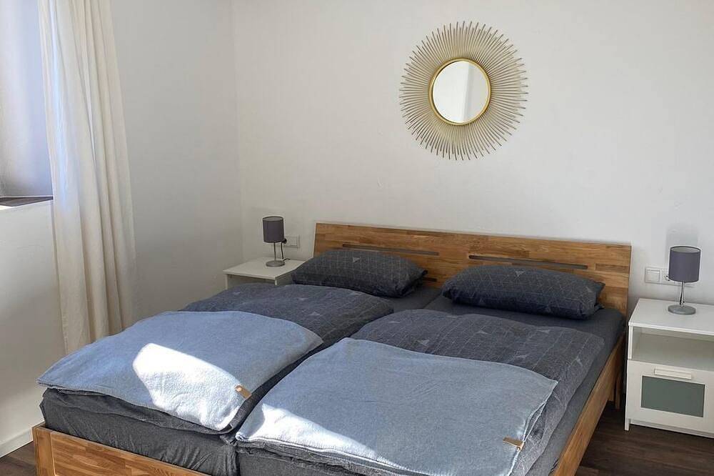 Haus in Esch - Ferienhaus mit 5 Schlafzimmern in Esch, Vulkaneifel