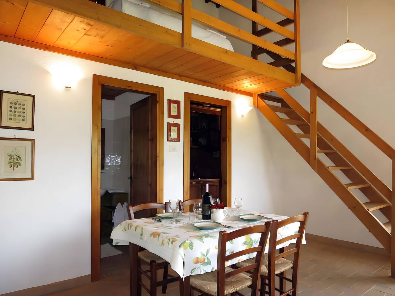 Ganze Wohnung, Ferienhaus 'San Michele - Capanna Scopi' mit Bergblick, Wlan und Klimaanlage in Montieri, Grosseto Provinz