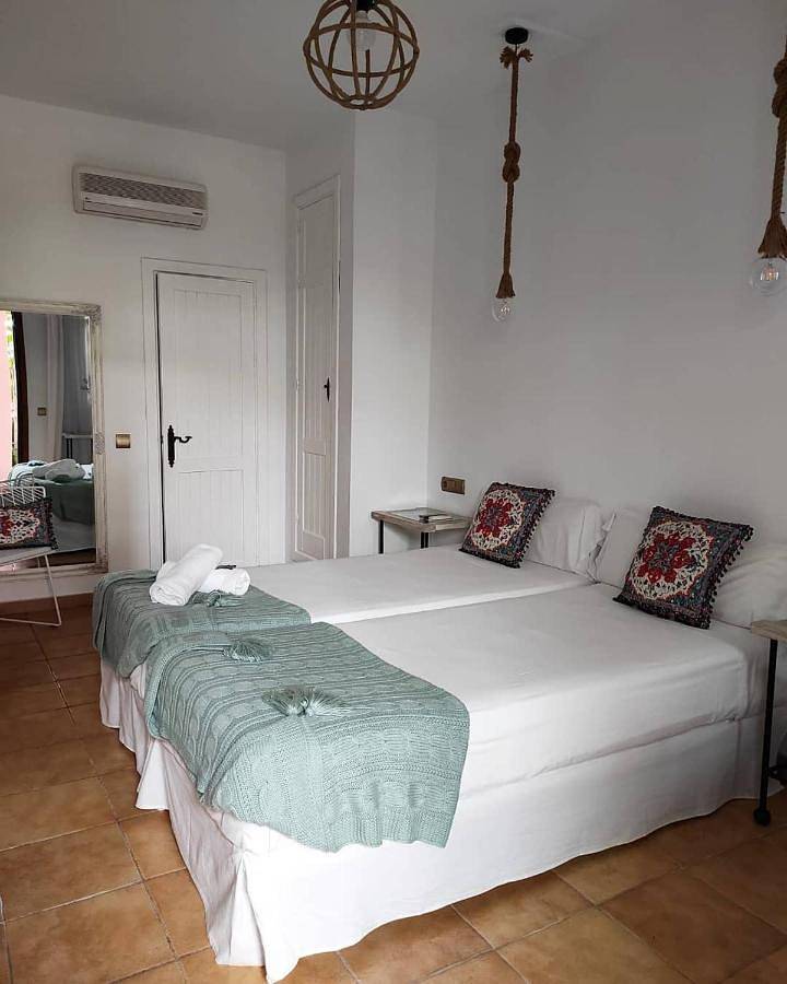 Hotel Pozo Rey by Youroom in Playa Cruz del Mar (Chipiona), Chipiona