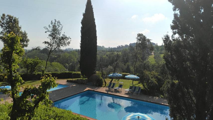 Agriturismo per 8 persone, con giardino e balcone, con animali domestici a Montaione