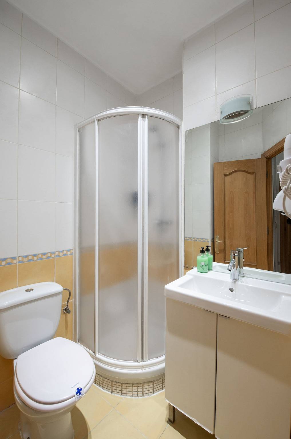 Ganze Wohnung, Madera 9 in Centro (Madrid), Madrid