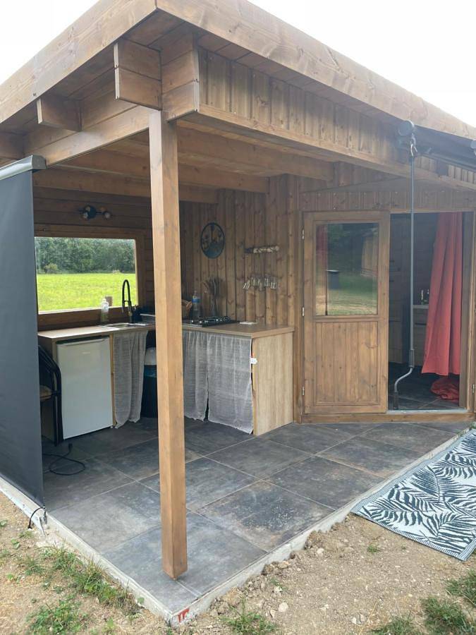 Gîte pour 2 personnes, avec sauna ainsi que jacuzzi et jardin à Montverdun - 3