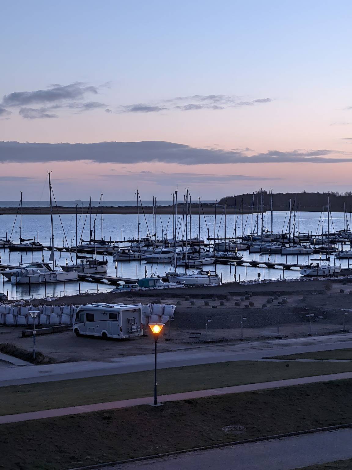 Hel leilighet, Apartment 'Meerblick Vom Feinsten' with Sea View, Balcony and Wi-Fi in Kielfjorden, Wendtorf